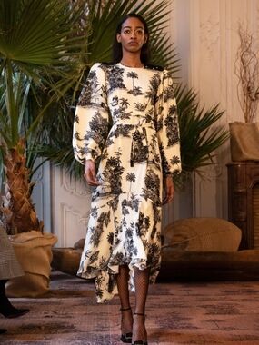 Johanna Ortiz 🔥2019 VOUGE RUNWAY🔥